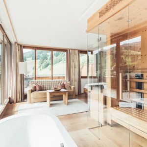 suite-sterndlgucker03